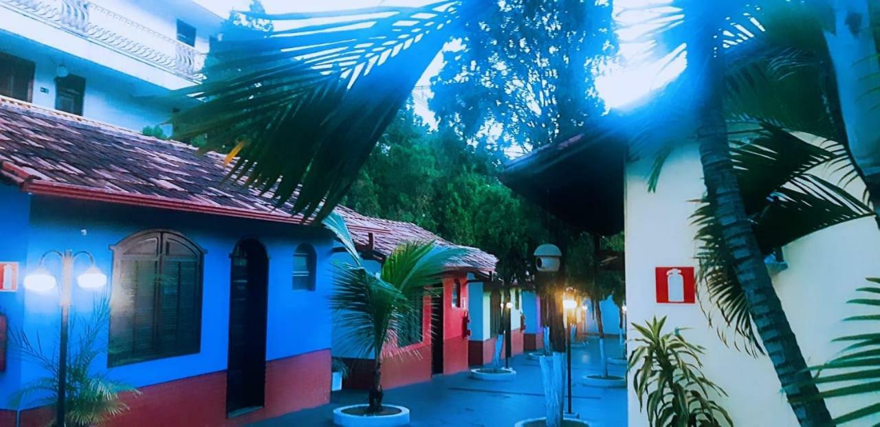 Pozzobon Hotel Moderno ベチン エクステリア 写真